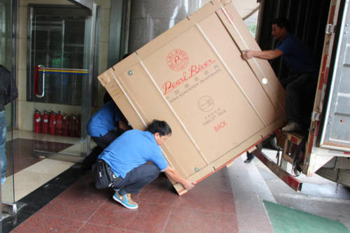 资兴钢琴贵重工艺品无忧运